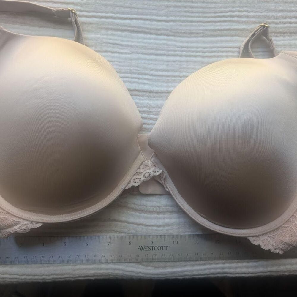 Joyspun Women's Tan and Cream Bra